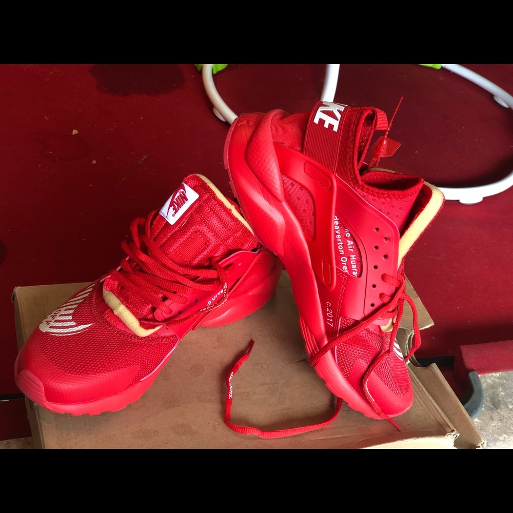 Off White NiKe Huraches